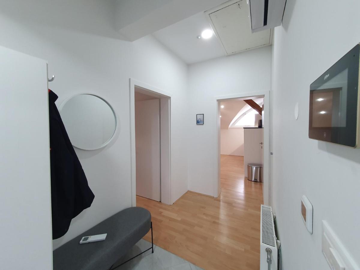 Charming Apartment Mila In Privat House With Free Parking 류블랴나 외부 사진