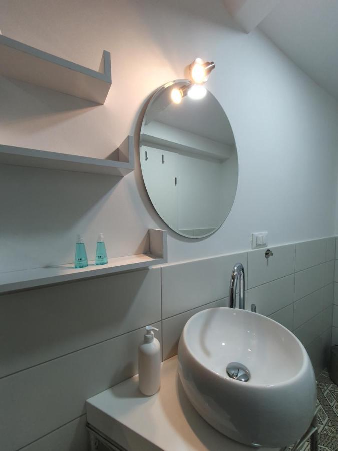 Charming Apartment Mila In Privat House With Free Parking 류블랴나 외부 사진